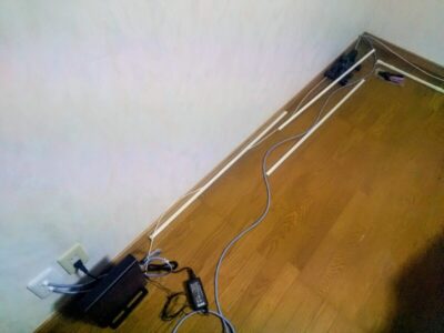 モールに2本を入れてルーターへ